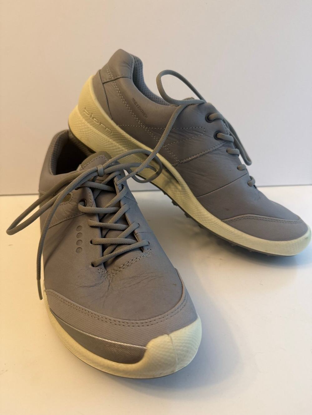 ECCO Biom Hybrid Golf Shoe Women’s Size 8-8.5 EU 39 Gray Yak Leather Spikeless